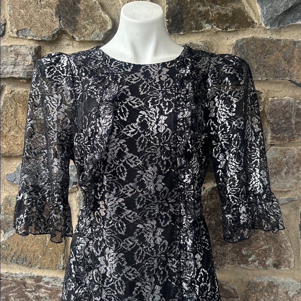 Black Floral Lace Long-Sleeve Mini Dress - Picture 3 of 7